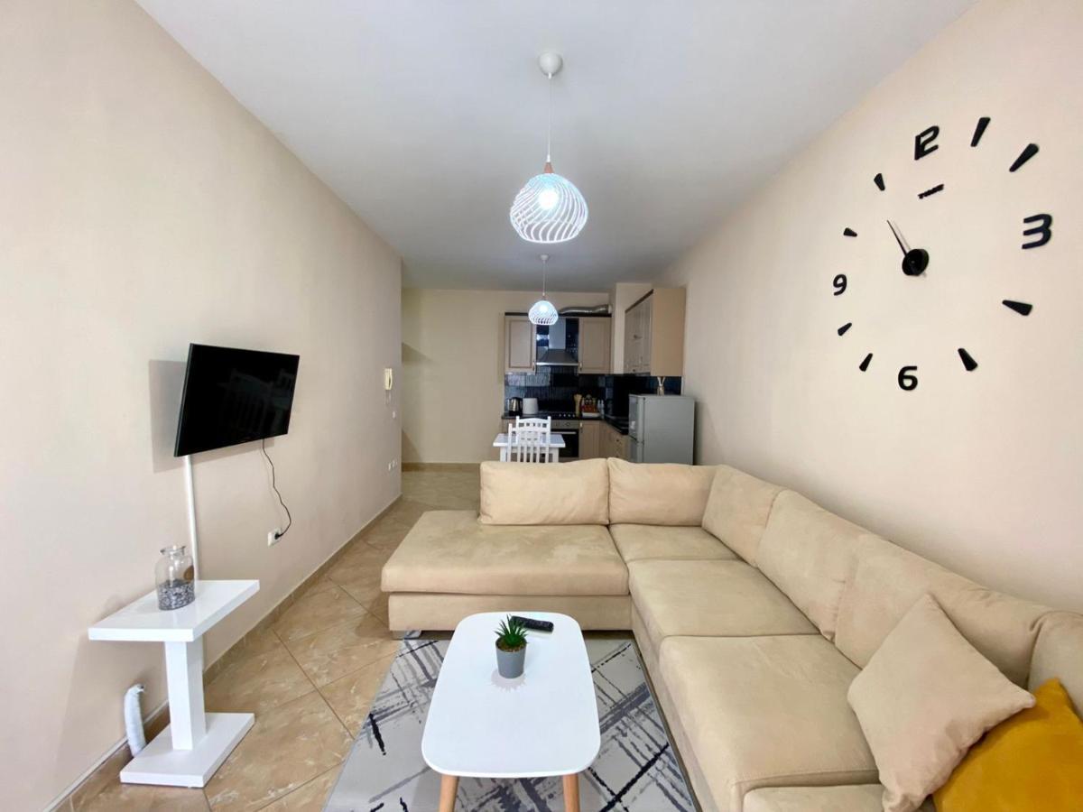 Chlo Apartment 2 Tiranë Ngoại thất bức ảnh