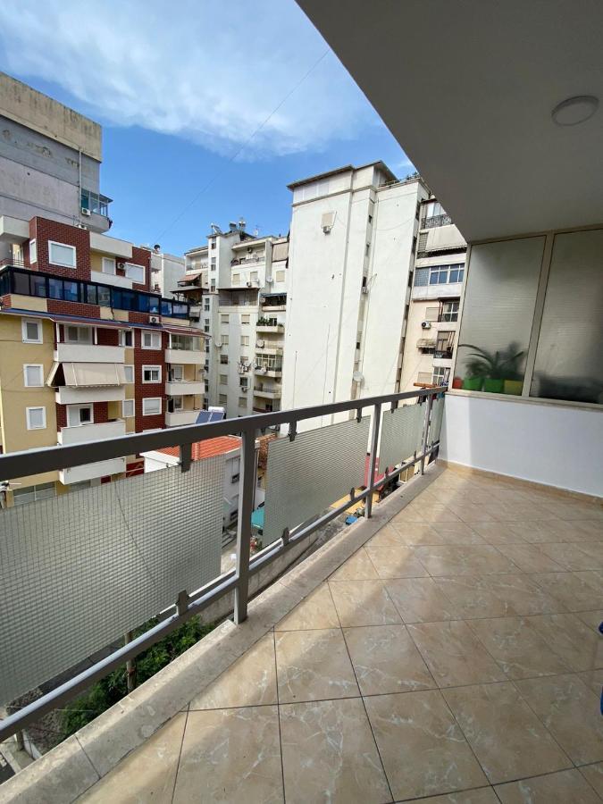 Chlo Apartment 2 Tiranë Ngoại thất bức ảnh